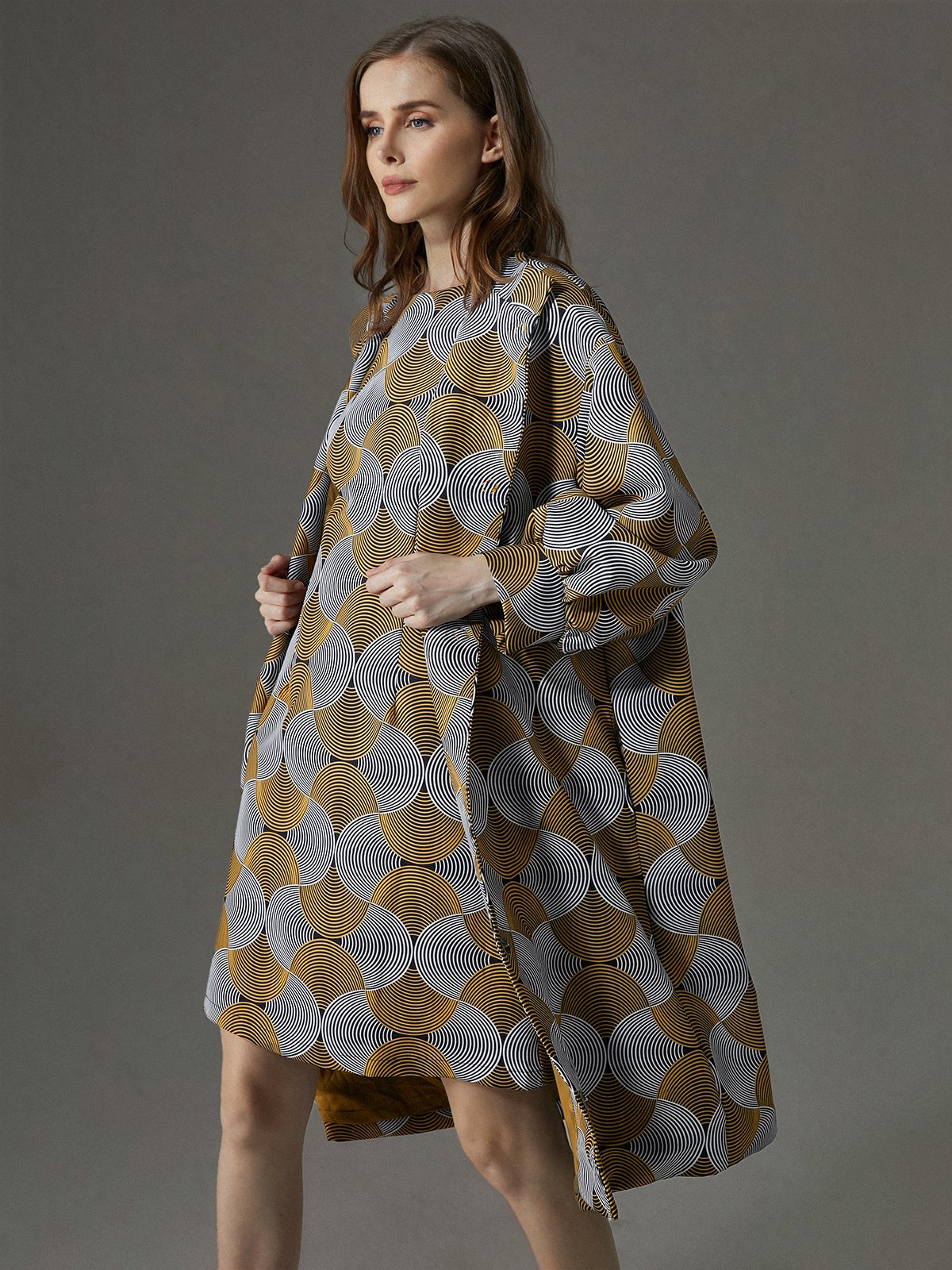 Robes Géométrique Printemps / Automne Urbain Polyester Taille Haute Coupe Régulière Court Col Rond Ligne X pour Femmes