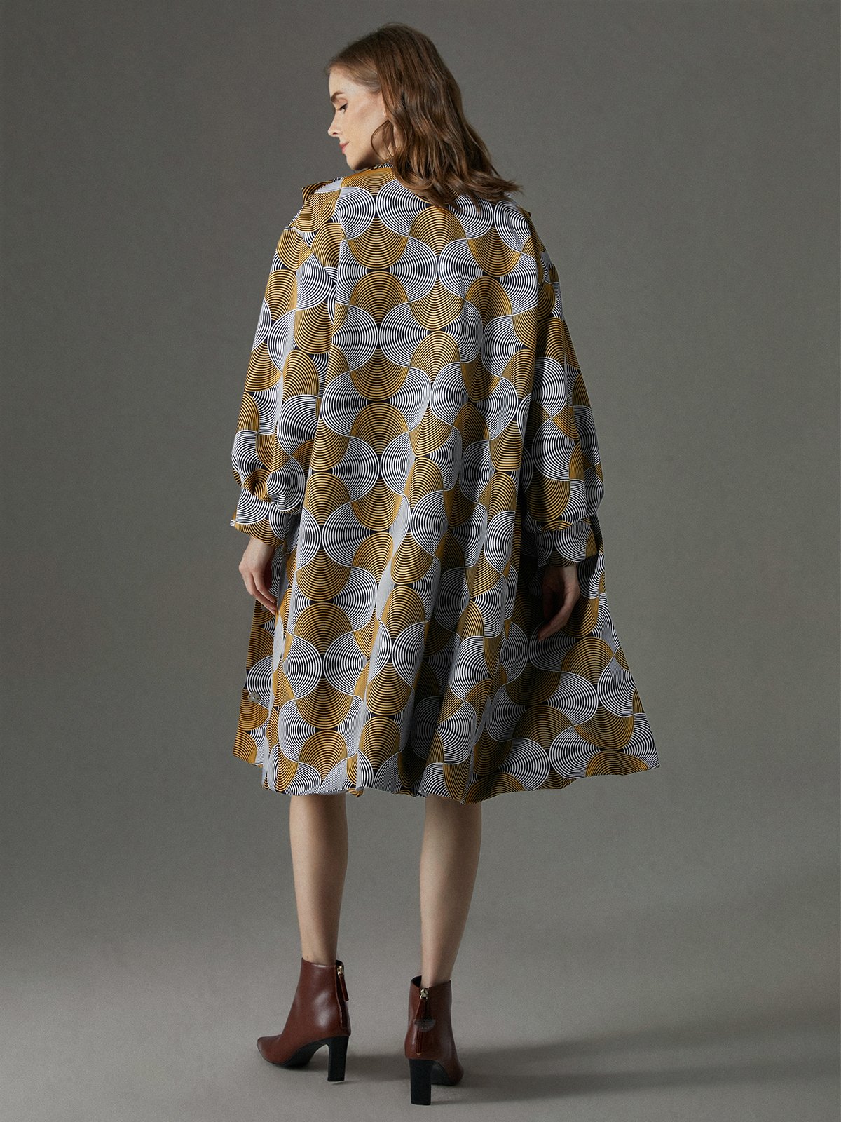 Robes Géométrique Printemps / Automne Urbain Polyester Taille Haute Coupe Régulière Court Col Rond Ligne X pour Femmes