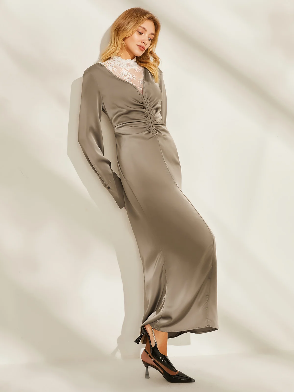 Robes Plain Printemps / Automne Élégant Polyester Naturel Aucune élasticité Quotidien Coupe Régulière Manches Longues pour Femmes