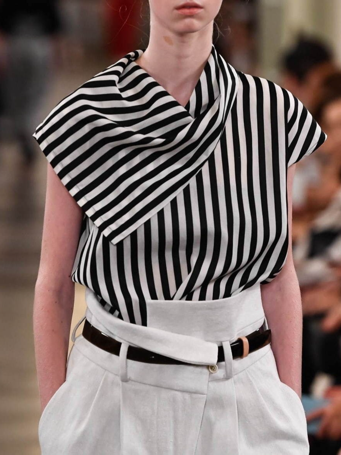 Travail Asymétrique Personnalisé Tops
